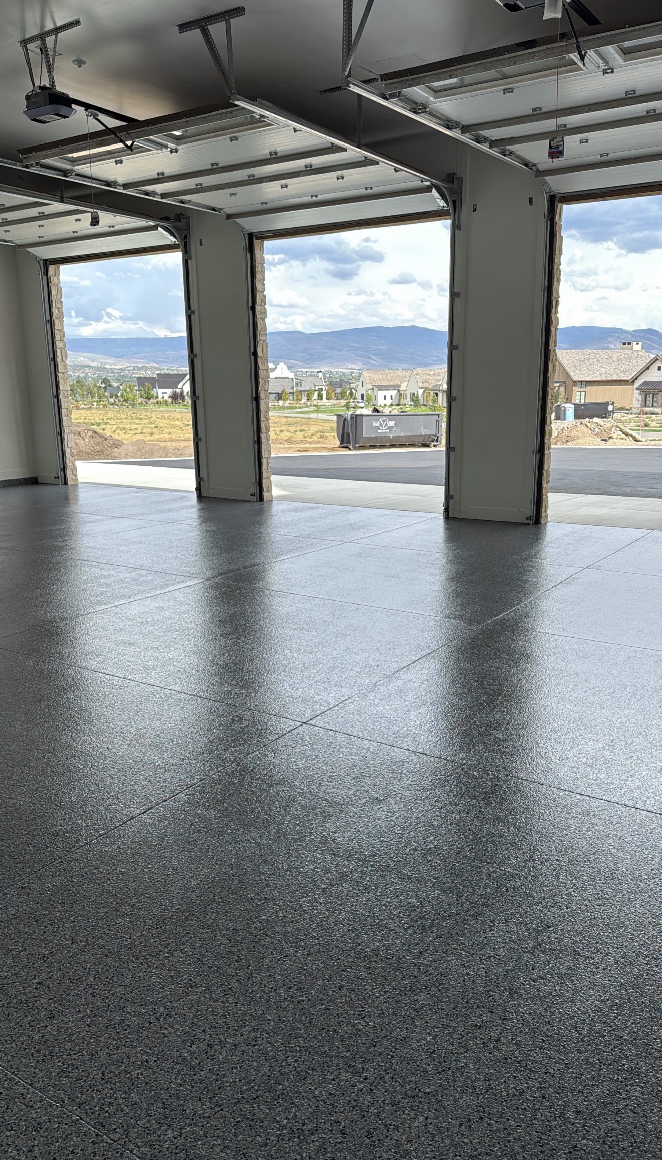 Flake epoxy garage floor coating Keizer Oregon
