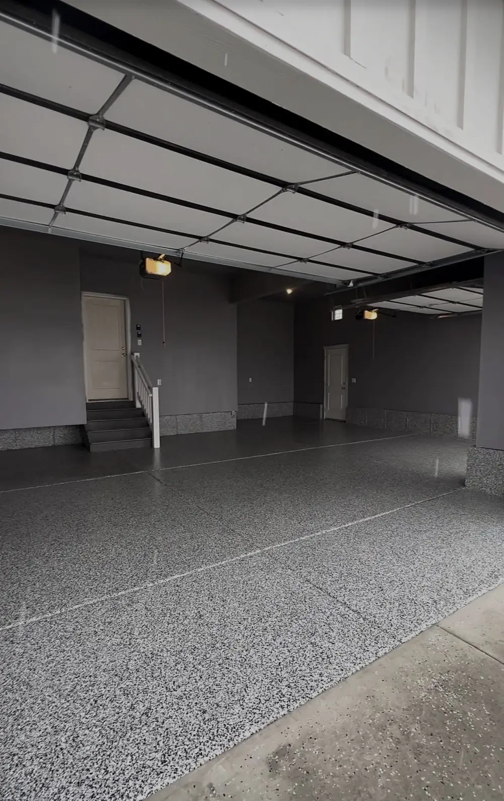 Epoxy garage floor coating in Turner Oregon
